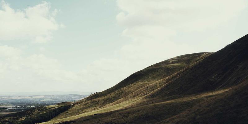 市场饱和度分析实战指南：通过精准市场调研与数据分析识别增长瓶颈，挖掘存量竞争新机会